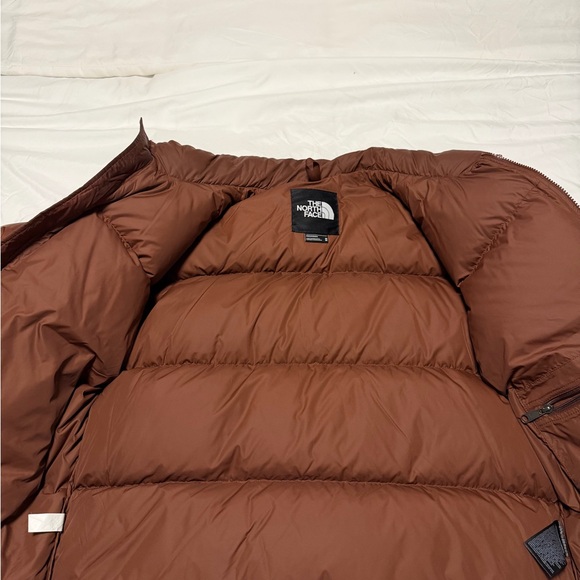 The North Face Men’s 1996 Retro Nuptse Jacket
(Brown) - Picture 5 of 5